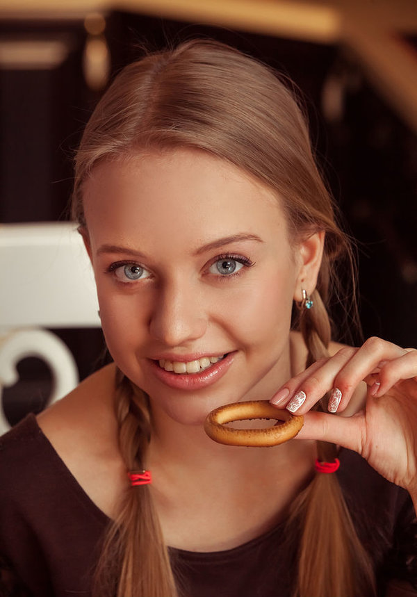 Оксана, 21